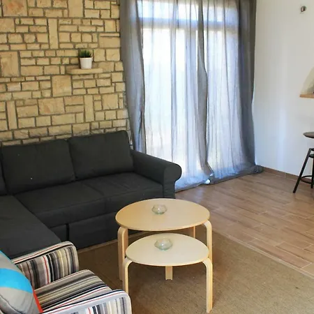 Apartments Dina Pula Exterior photo